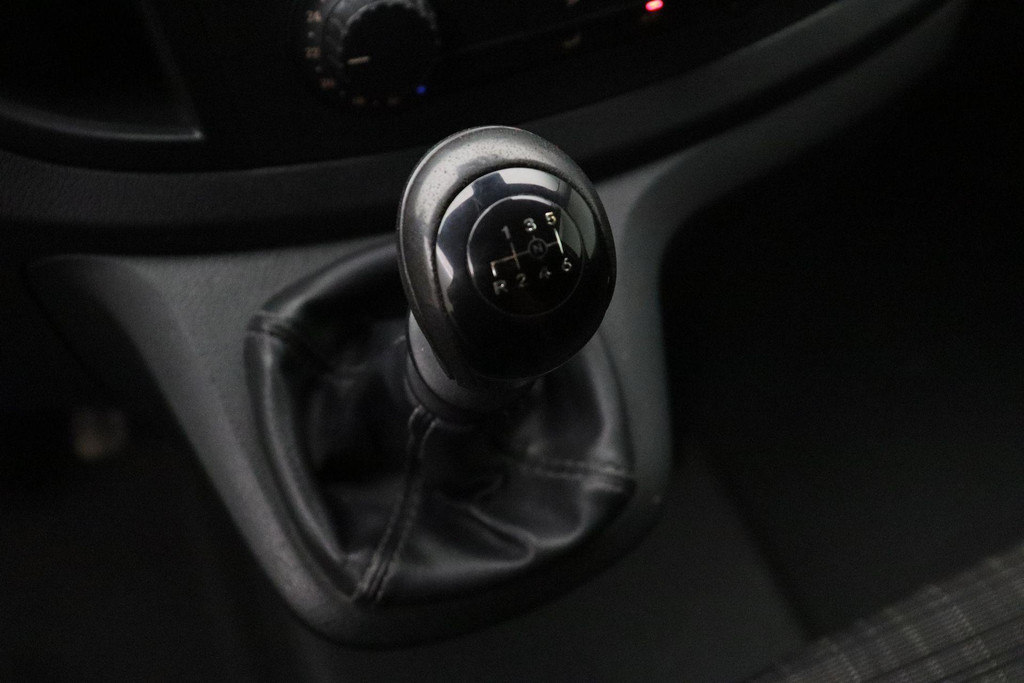47032379-19.jpg