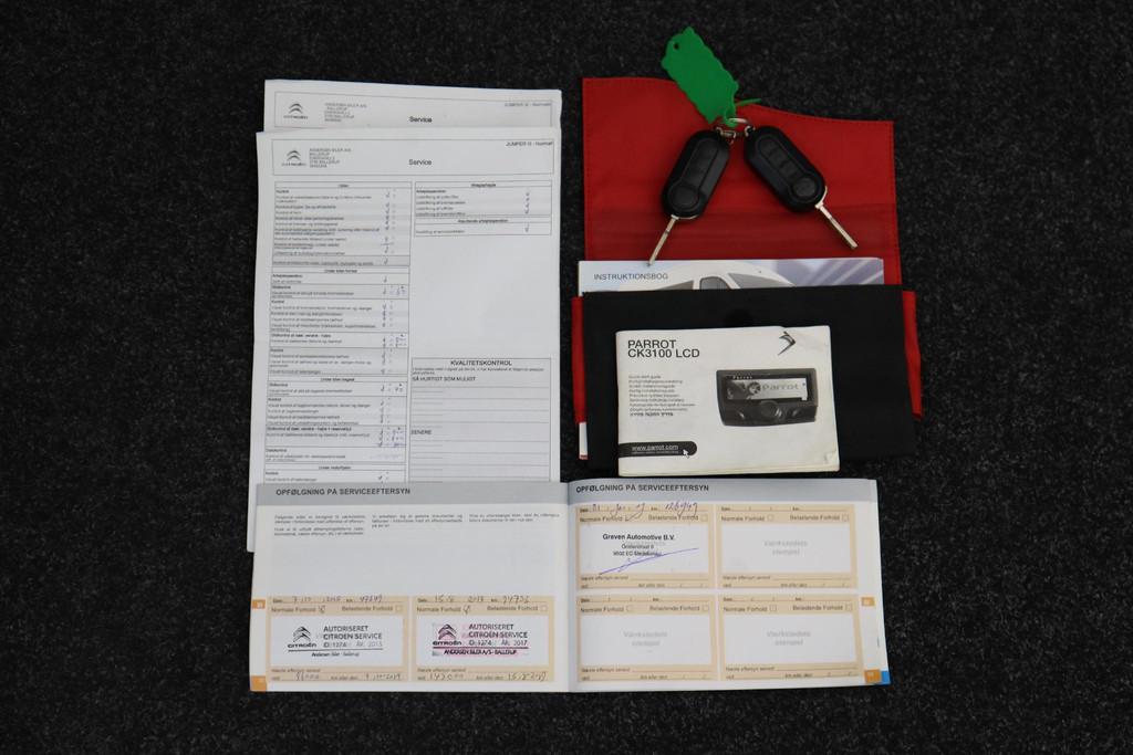 47206569-14.jpg