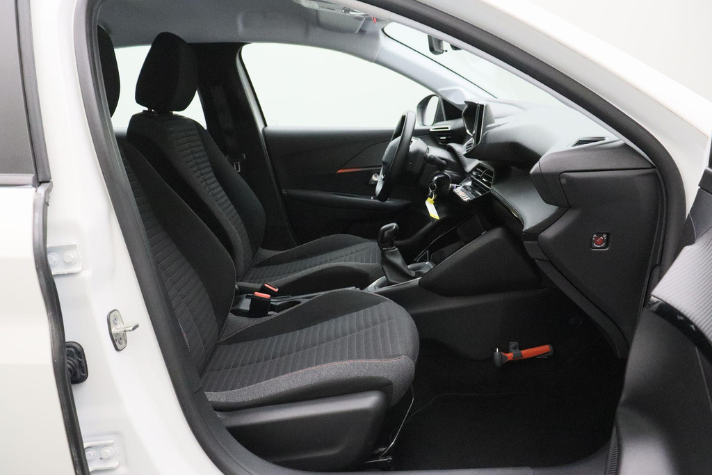 53218860-15.jpg