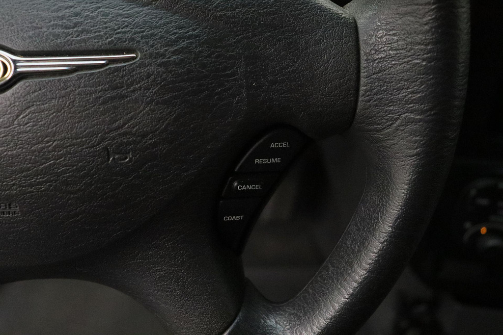 54211246-14.jpg