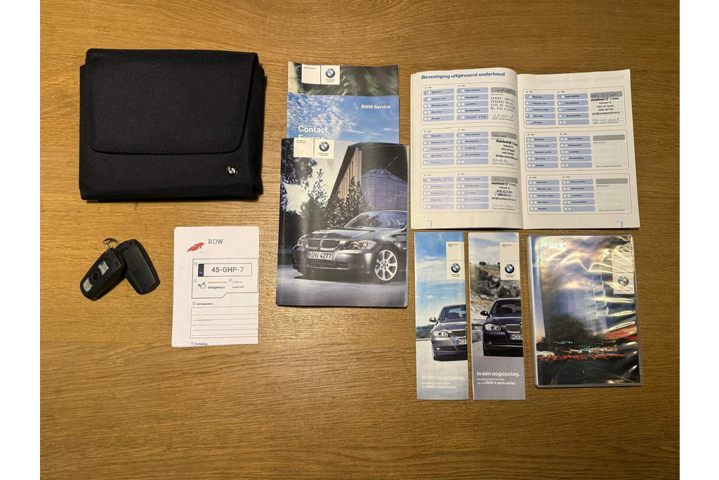 54243512-15.jpg