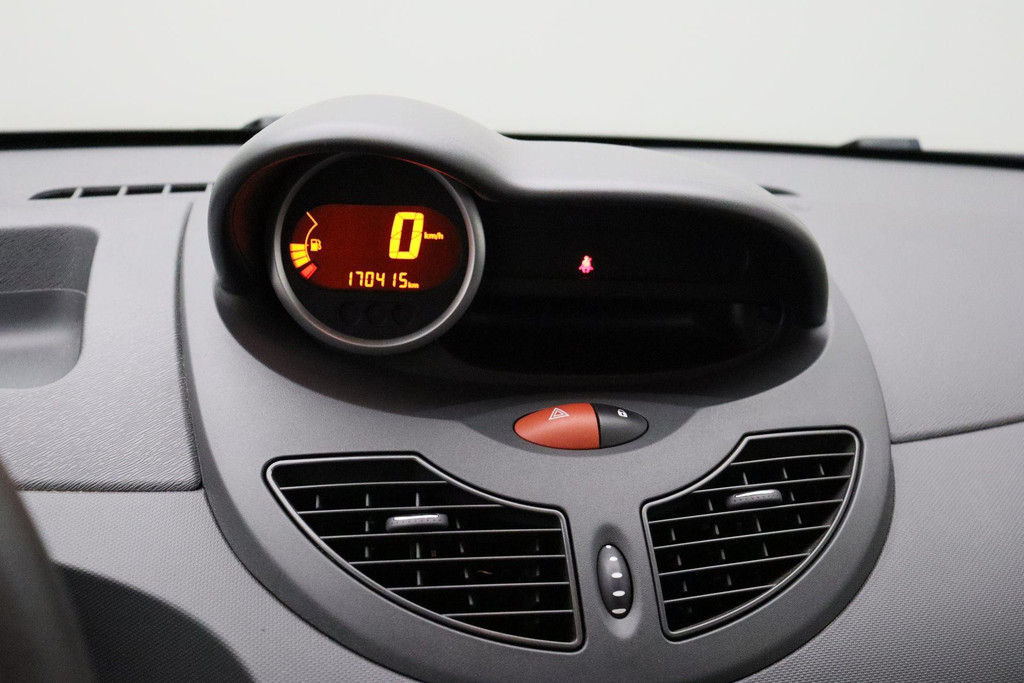 57258690-23.jpg